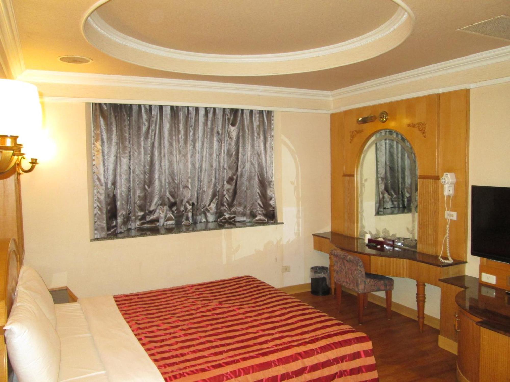 Huangjia Motel Tainan Exterior foto