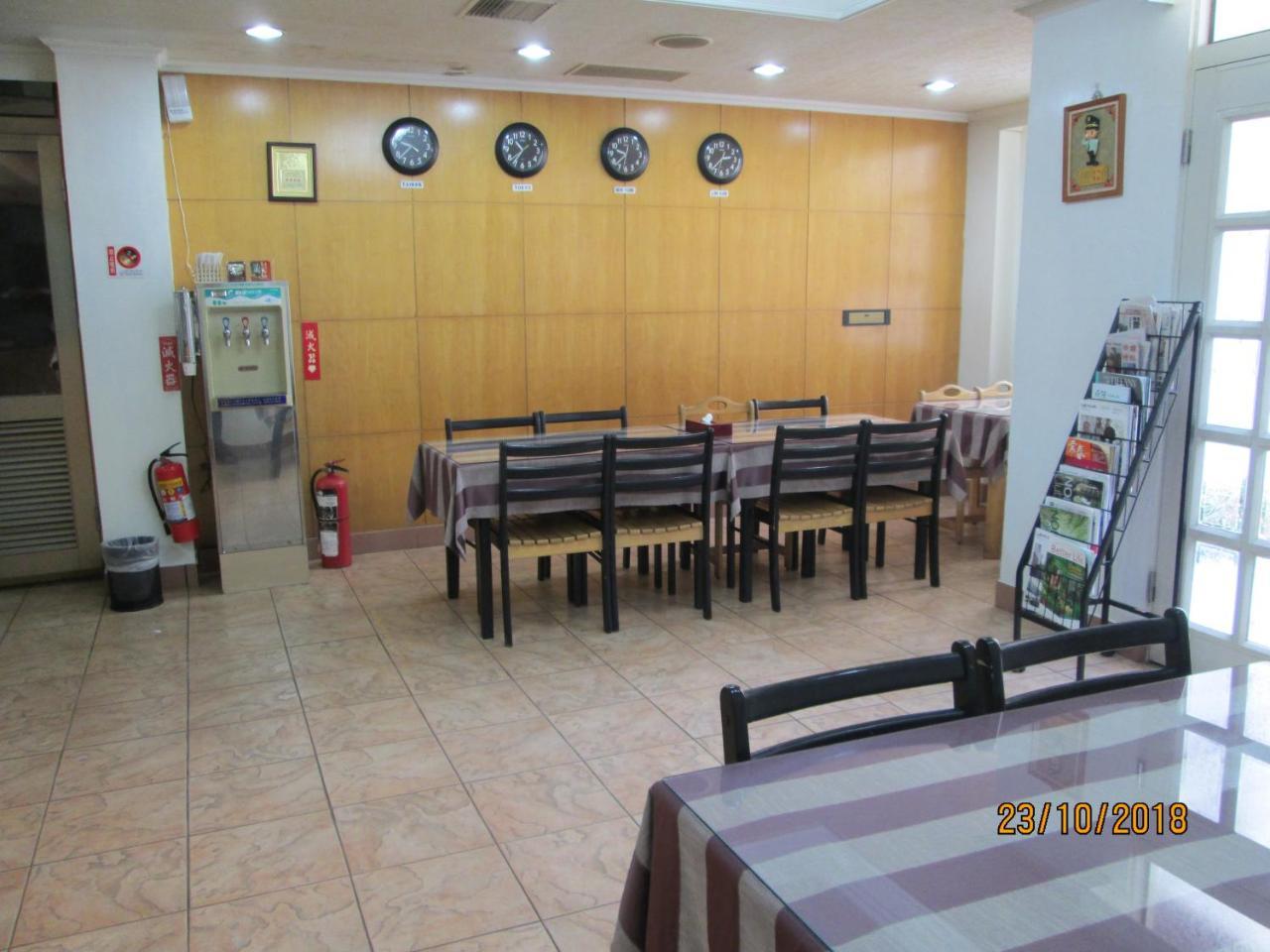 Huangjia Motel Tainan Exterior foto